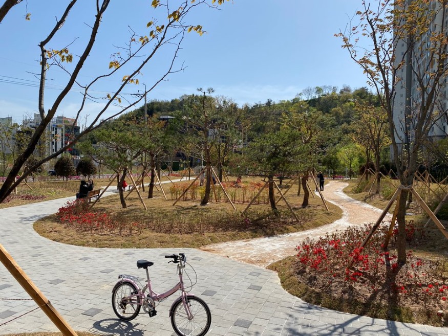 나주시 남평강변도시 녹색 쌈지 숲1.jpg