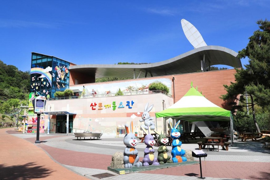 산토끼노래동산.jpg