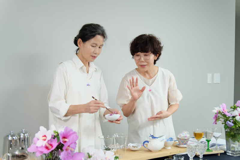 일본 관광객 온라인 체험 여행(꽃차만들기).JPG