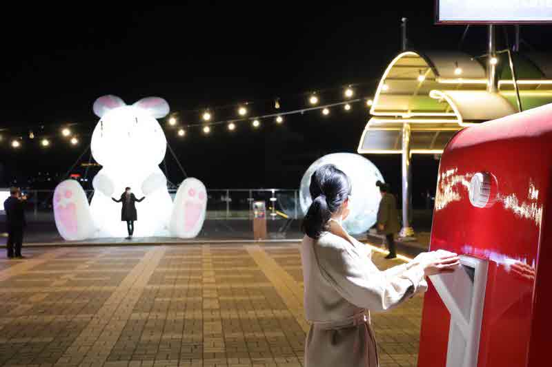 (부산관광공사_사진자료) 달토끼 이벤트 현장 사진 1.jpg