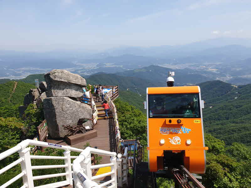 대봉산휴양밸리 모노레일.jpg
