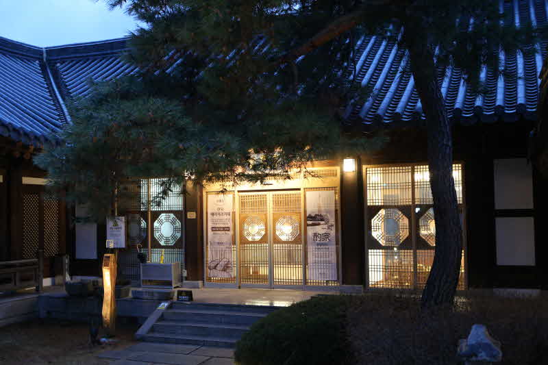 1. 운암정 운암작가.JPG