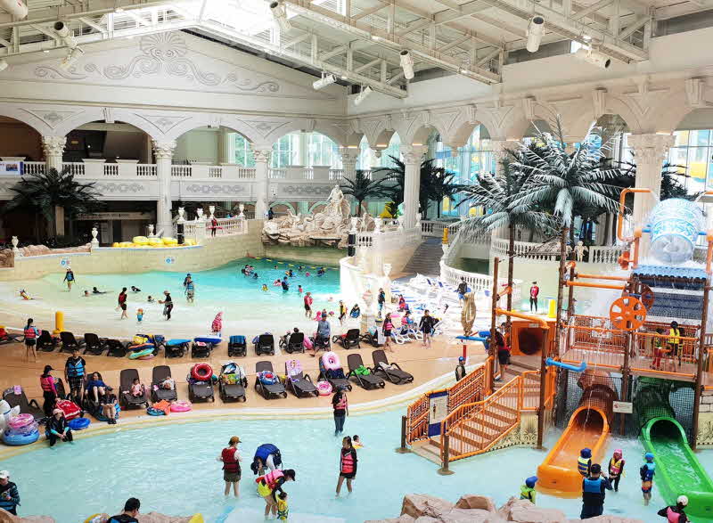 워터월드 실내1.jpg