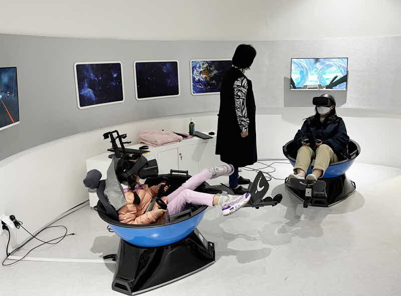 사진(3)VR체험(2021).jpg