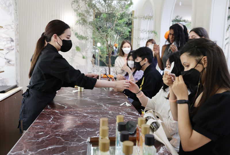 220624 강남유닉투어(청담패션투어) (12).JPG