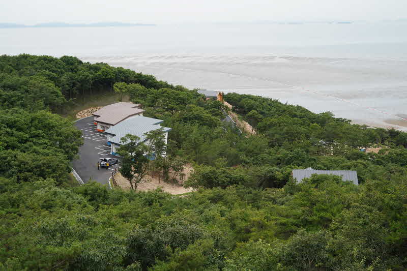 사진5_국립무의도자연휴양림 전경.jpg