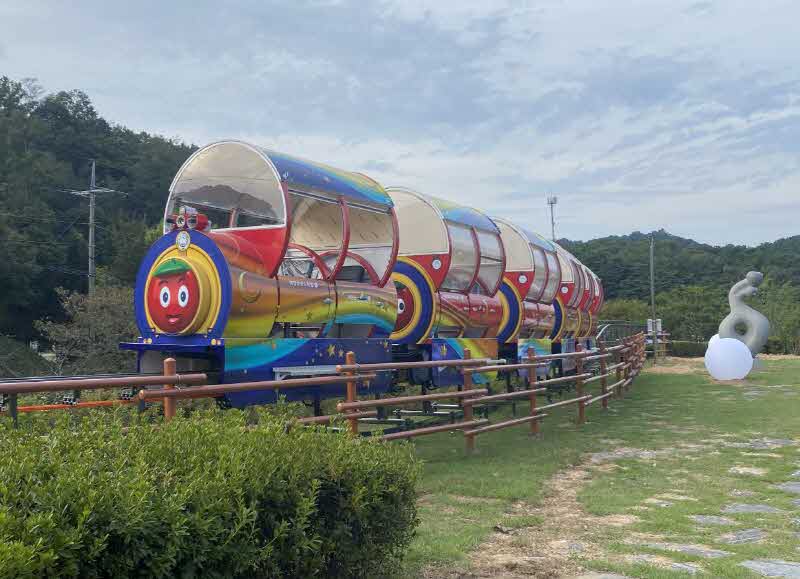 2.예당호 모노레일 시험운행 모습.jpg