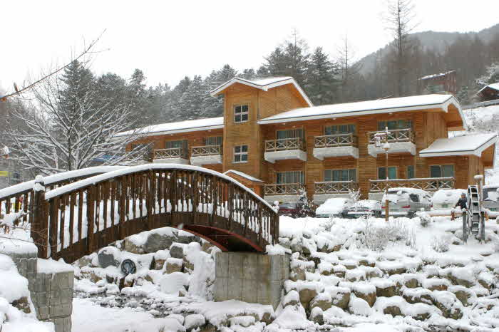 사진2)국립덕유산 자연휴양림 설경입니다..JPG