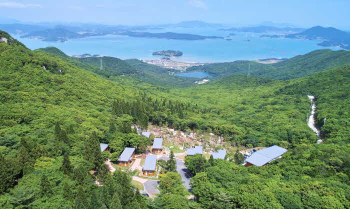 완도자연휴양림 숙박시설(숲속의집)1.jpg