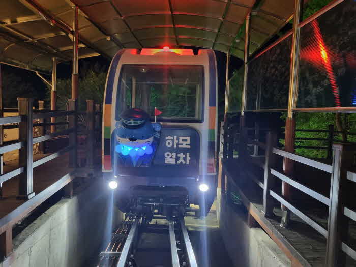 놀이터를 품은 숲 ‘진양호 하모 놀이숲’ 인기(진양호 편익 모노레일).jpg