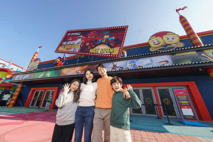 [사진2] 닌자고 라이브 공연장에서 진행하는 '닌자 트레이닝 클래스'.jpg