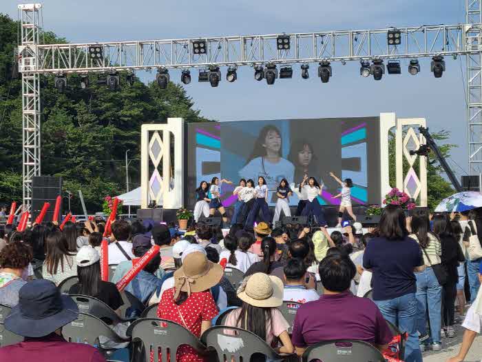 6.19+-+제7회+광도빛길+수국축제+성료++청소년빛길가요제+2.jpg.middle.jpg