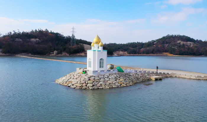 추천관광지- 증도 가고싶은 섬 12사도예배당 마태오의 집.jpg