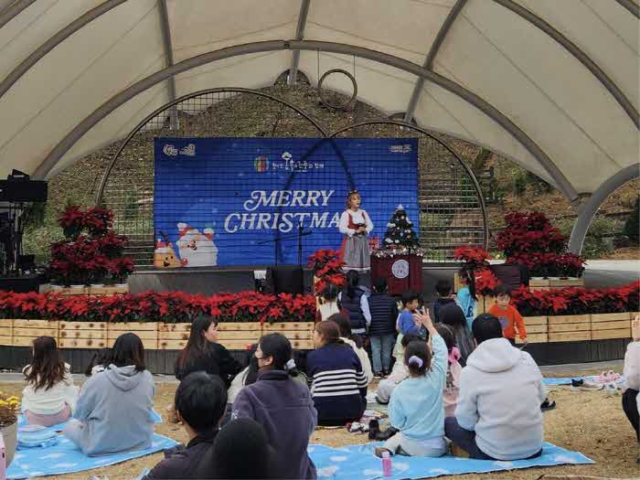 월아산+숲속의+진주+숲속의+크리스마스+행사+성료+(1).jpg.middle.jpg