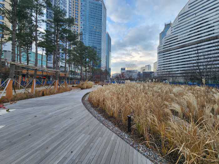 01 버들개 문화공원 현장사진 (1).jpg