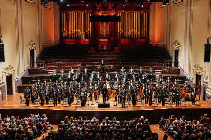 ⓒAndrew Perry_KBS Symphony Orchestra.jpg