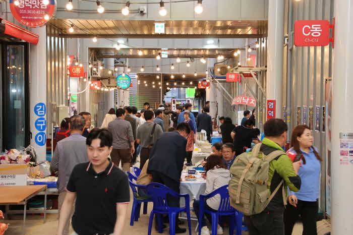 12-매일시장 야시장 개장(2024 (1).JPG