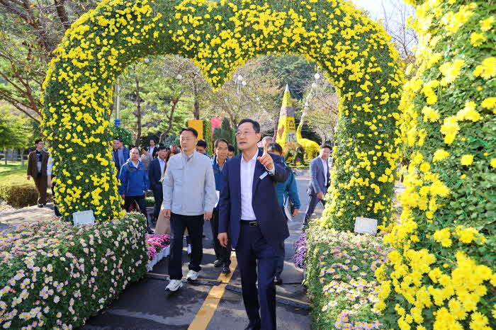 31-국화향연 현장점검 (.10. 30)(2).JPG