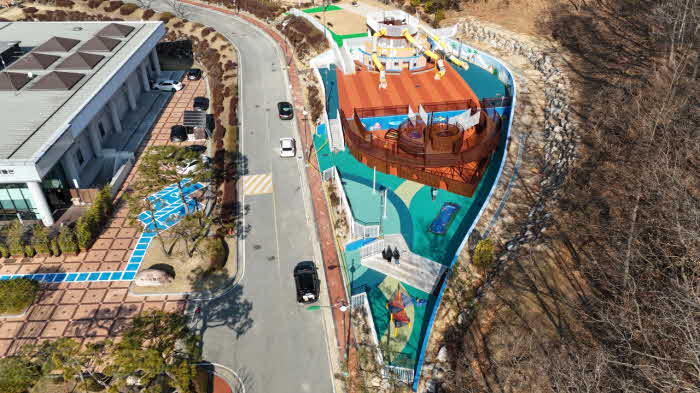 (예천군)예천박물관 별(鼈)바다 상상 놀이터 임시개장 (1).jpg