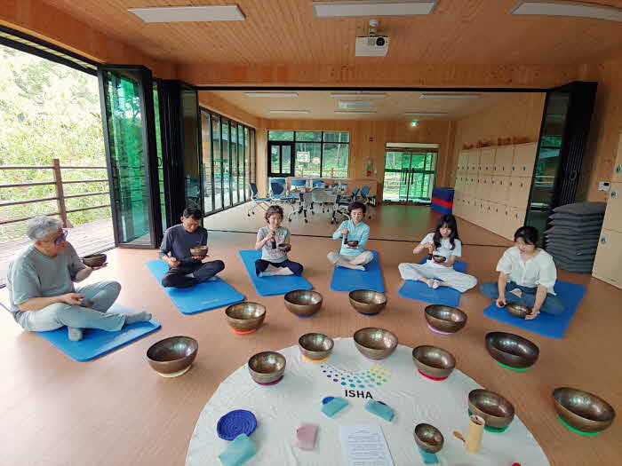 14-흑석산자연휴양림 산림치유(싱잉볼).jpg