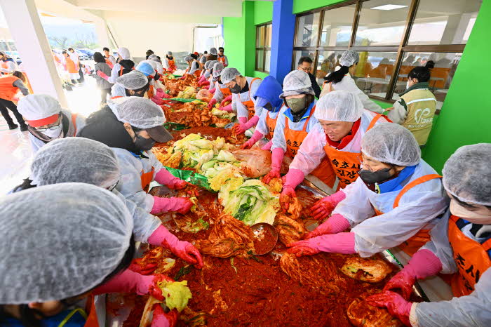 3. 속초시 김장 대축제 (3).JPG