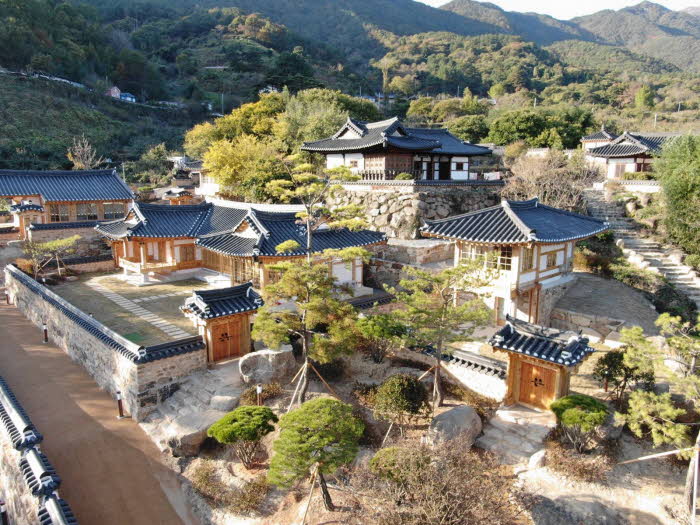 1.하동 관광 사진(최참판댁 한옥호텔).jpg